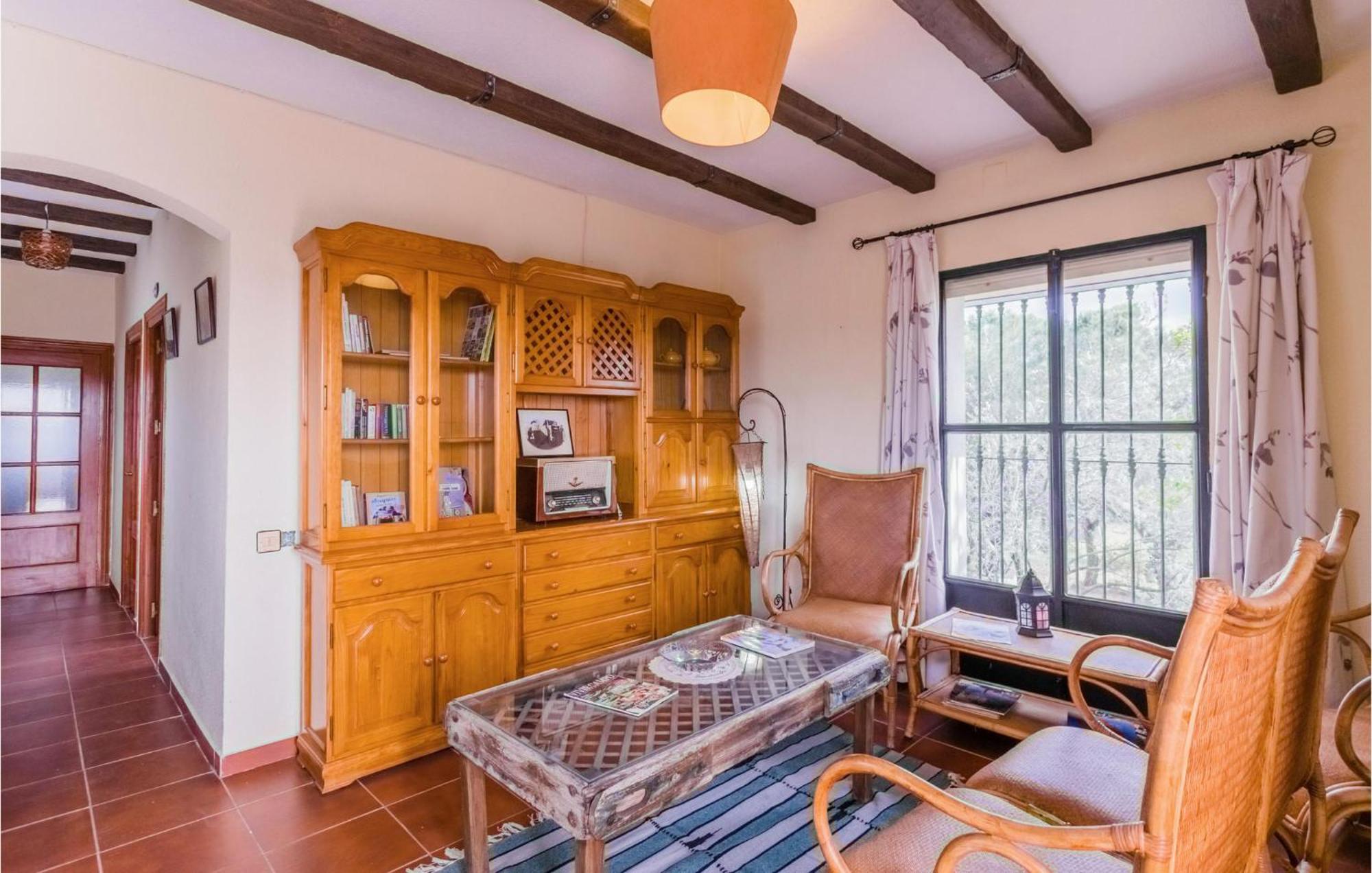 Gorgeous Home In Aldeaquemada With Swimming Pool Εξωτερικό φωτογραφία